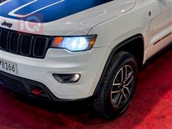 جیپ گراند شیرۆکی